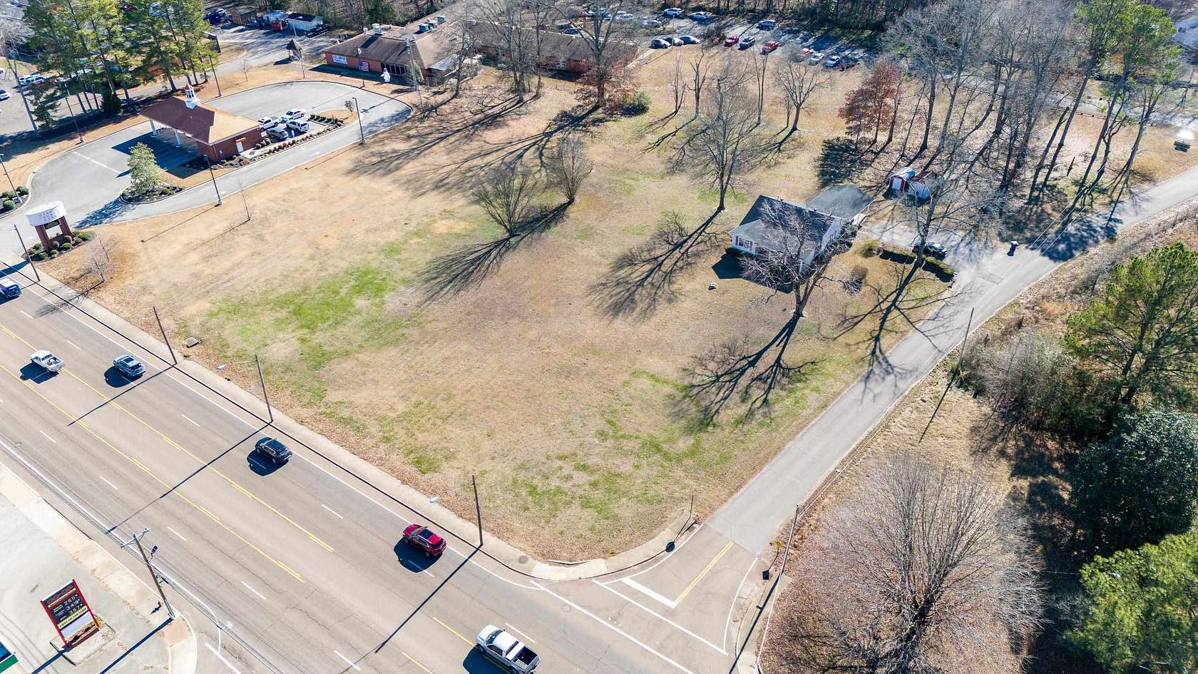 1.65 Acres of Commercial Land for Sale in Savannah, Tennessee