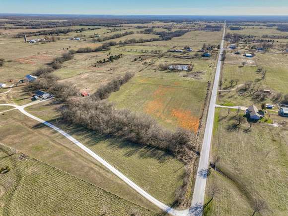 6.59 Acres of Land for Sale in Diamond, Missouri