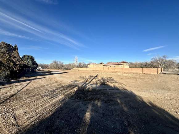 1.27 Acres of Residential Land for Sale in Albuquerque, New Mexico