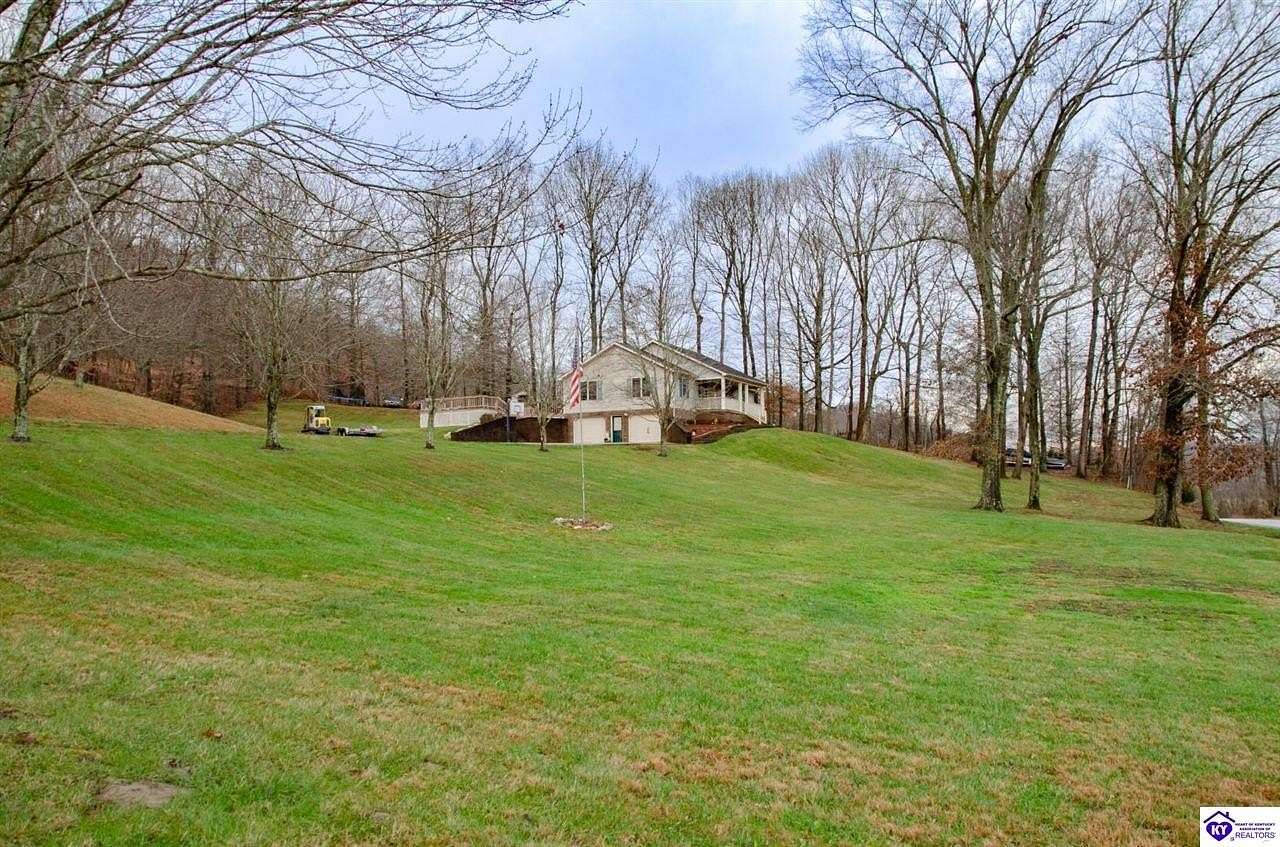 5.01 Acres of Residential Land with Home for Sale in New Haven, Kentucky