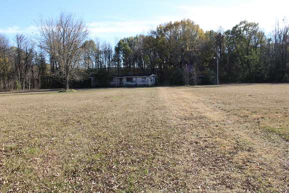 3.5 Acres of Residential Land with Home for Sale in Dardanelle, Arkansas