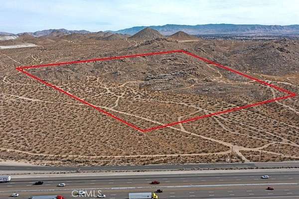 40 Acres of Land for Sale in Apple Valley, California