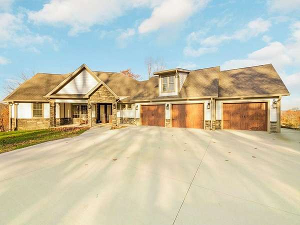 4.27 Acres of Land with Home for Sale in Hazard, Kentucky