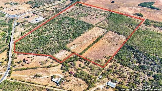 81.8 Acres of Improved Land for Sale in San Antonio, Texas