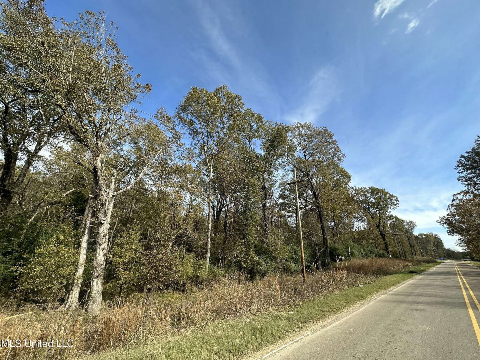 37 Acres of Commercial Land for Sale in Jackson, Mississippi