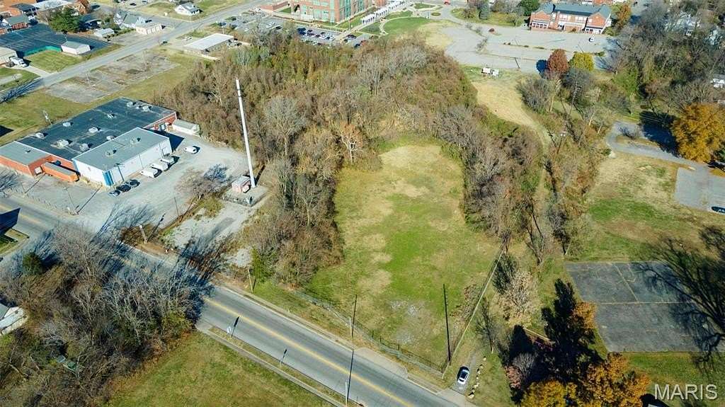 6 Acres of Commercial Land for Sale in Cape Girardeau, Missouri
