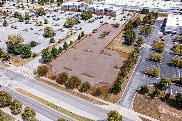 1.67 Acres of Mixed-Use Land for Sale in Fayetteville, Arkansas