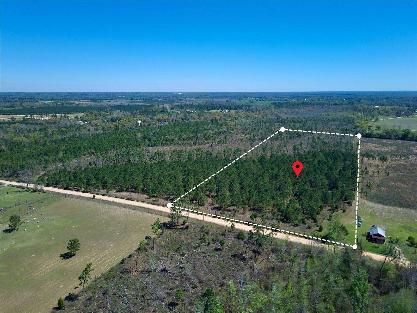 7.76 Acres of Residential Land for Sale in Cottondale, Florida