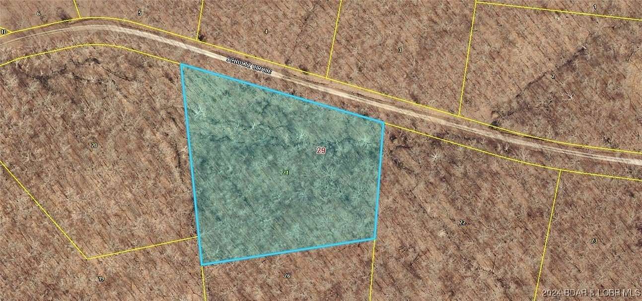 3.4 Acres of Residential Land for Sale in Edwards, Missouri