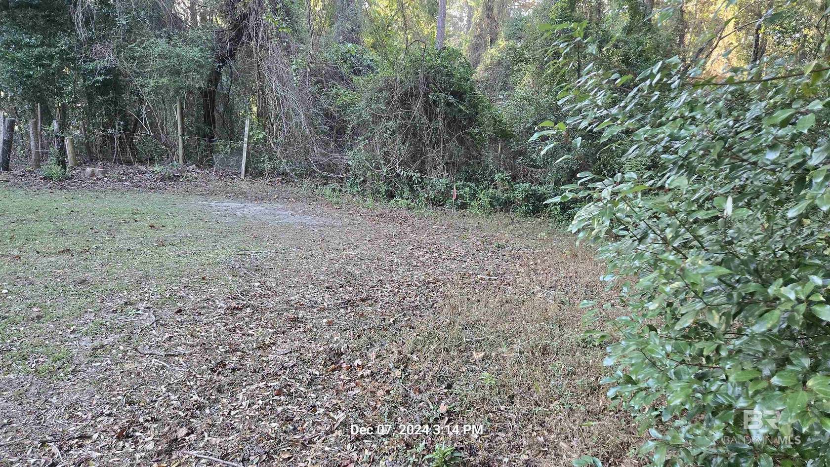 1 Acre of Land for Sale in Fairhope, Alabama