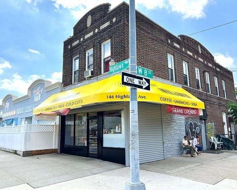 0.18 Acres of Mixed-Use Land for Sale in Brooklyn, New York