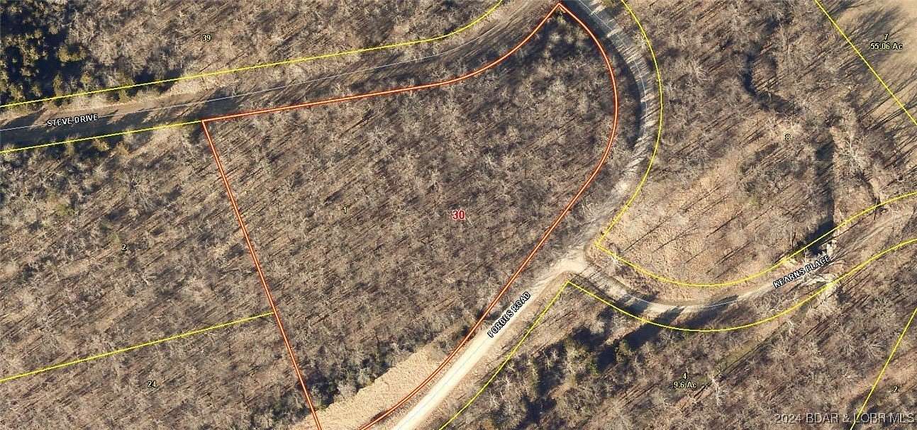 3.8 Acres of Residential Land for Sale in Edwards, Missouri