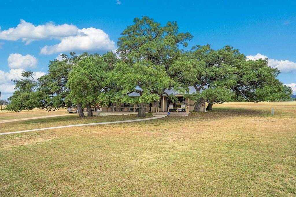 13.01 Acres of Land with Home for Sale in Medina, Texas