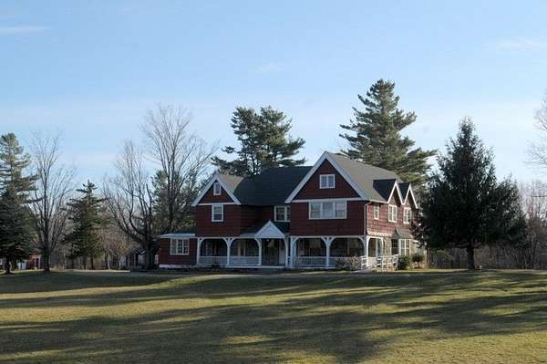 350 Acres of Recreational Land for Sale in Washington, Massachusetts