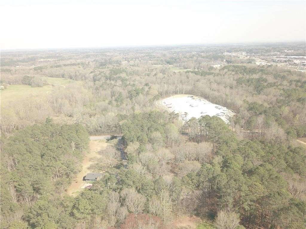 2.6 Acres of Improved Mixed-Use Land for Sale in Hiram, Georgia