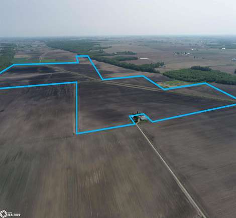 507 Acres of Agricultural Land for Sale in Morrison, Illinois