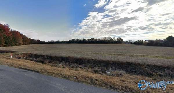 18.1 Acres of Commercial Land for Sale in Athens, Alabama