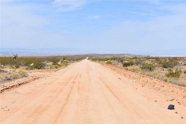 20 Acres of Agricultural Land for Sale in Lancaster, California