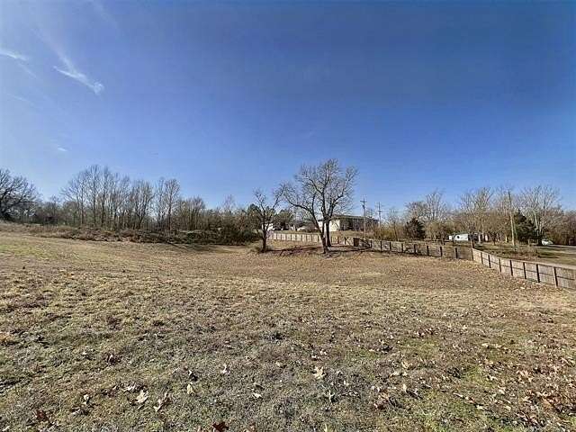 0.556 Acres of Residential Land for Sale in Tahlequah, Oklahoma