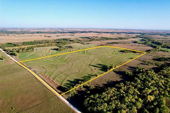 80 Acres of Recreational Land & Farm for Sale in Alta Vista, Kansas