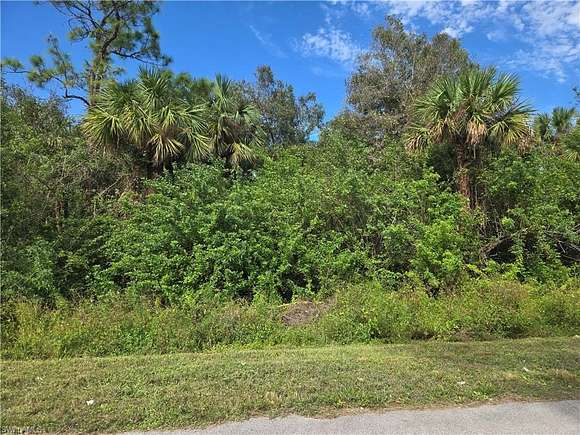 2.73 Acres of Residential Land for Sale in Naples, Florida