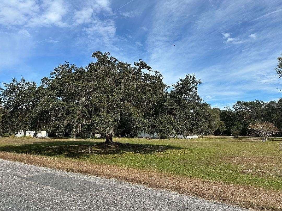 2.14 Acres of Residential Land with Home for Sale in Sorrento, Florida