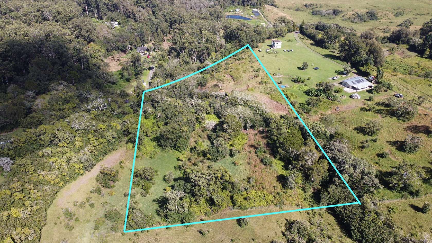 5.017 Acres of Residential Land for Sale in Honokaa, Hawaii