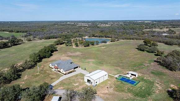 387 Acres of Improved Land for Sale in Chico, Texas