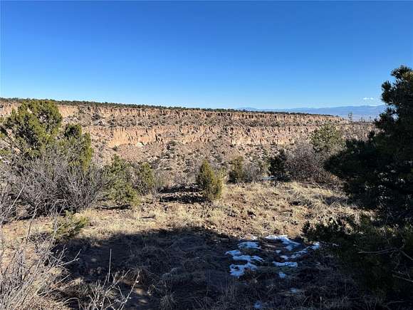 0.39 Acres of Residential Land for Sale in Los Alamos, New Mexico