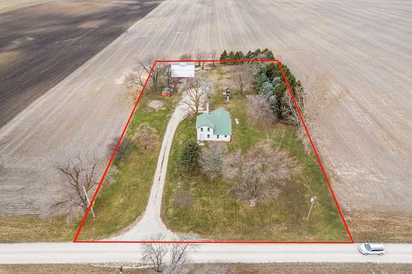 2.09 Acres of Residential Land with Home for Sale in Somonauk, Illinois