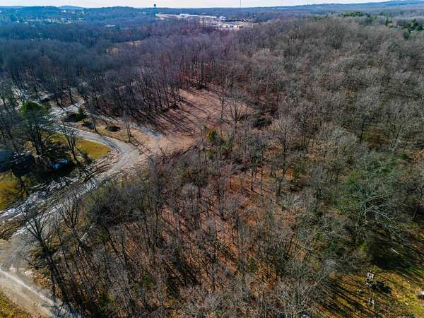 7 Acres of Residential Land for Sale in West Plains, Missouri