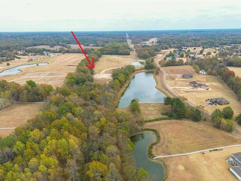 28.68 Acres of Recreational Land & Farm for Sale in Eads, Tennessee