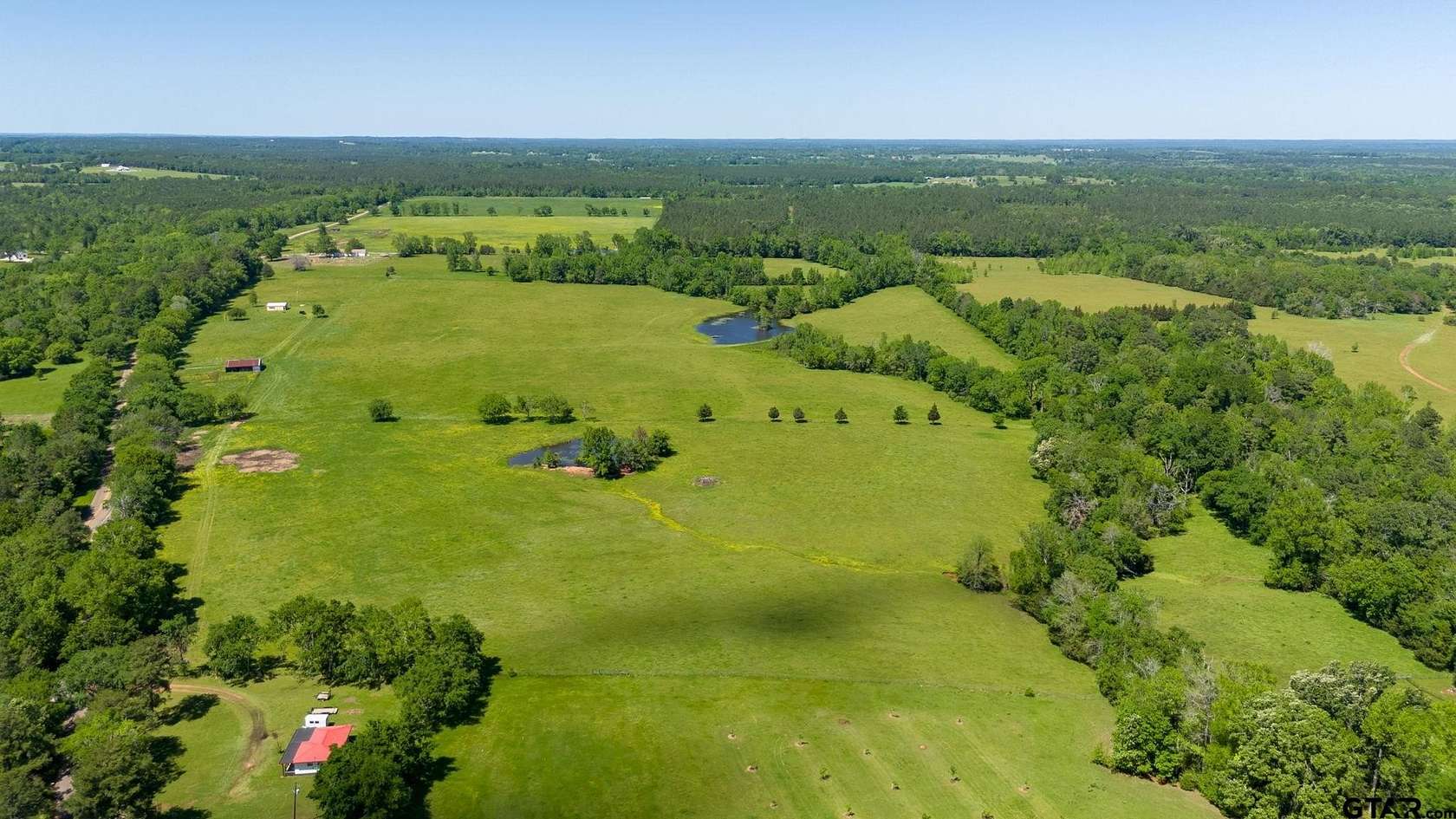 10 Acres of Agricultural Land for Sale in Troup, Texas