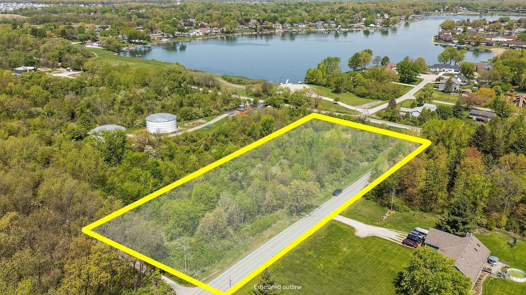 2.85 Acres of Residential Land for Sale in Winfield, Indiana