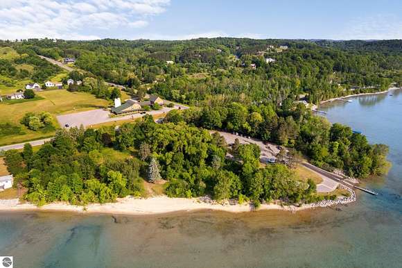 4.3 Acres of Improved Land for Sale in Suttons Bay, Michigan