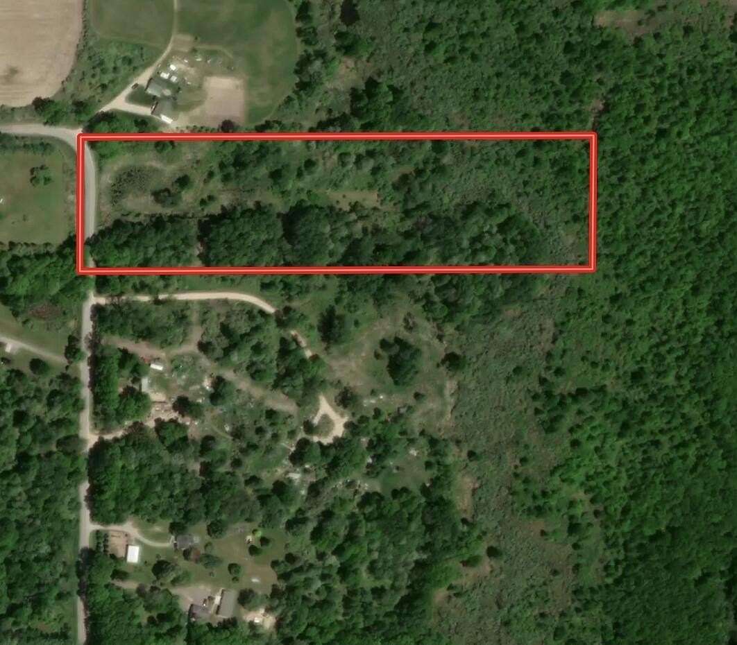 10 Acres of Recreational Land for Sale in Greenville, Michigan