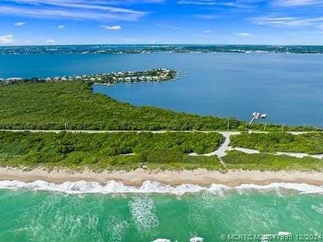 1.44 Acres of Residential Land for Sale in Hutchinson Island, Florida