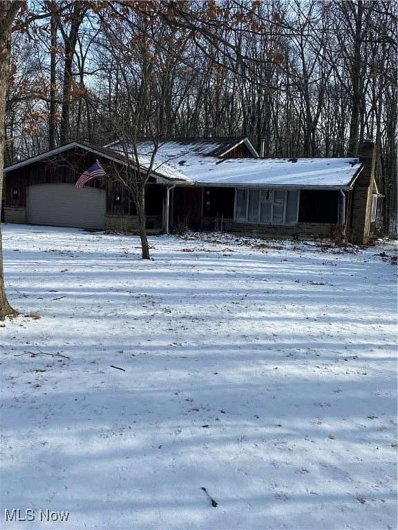 2.5 Acres of Residential Land with Home for Sale in Vermilion, Ohio