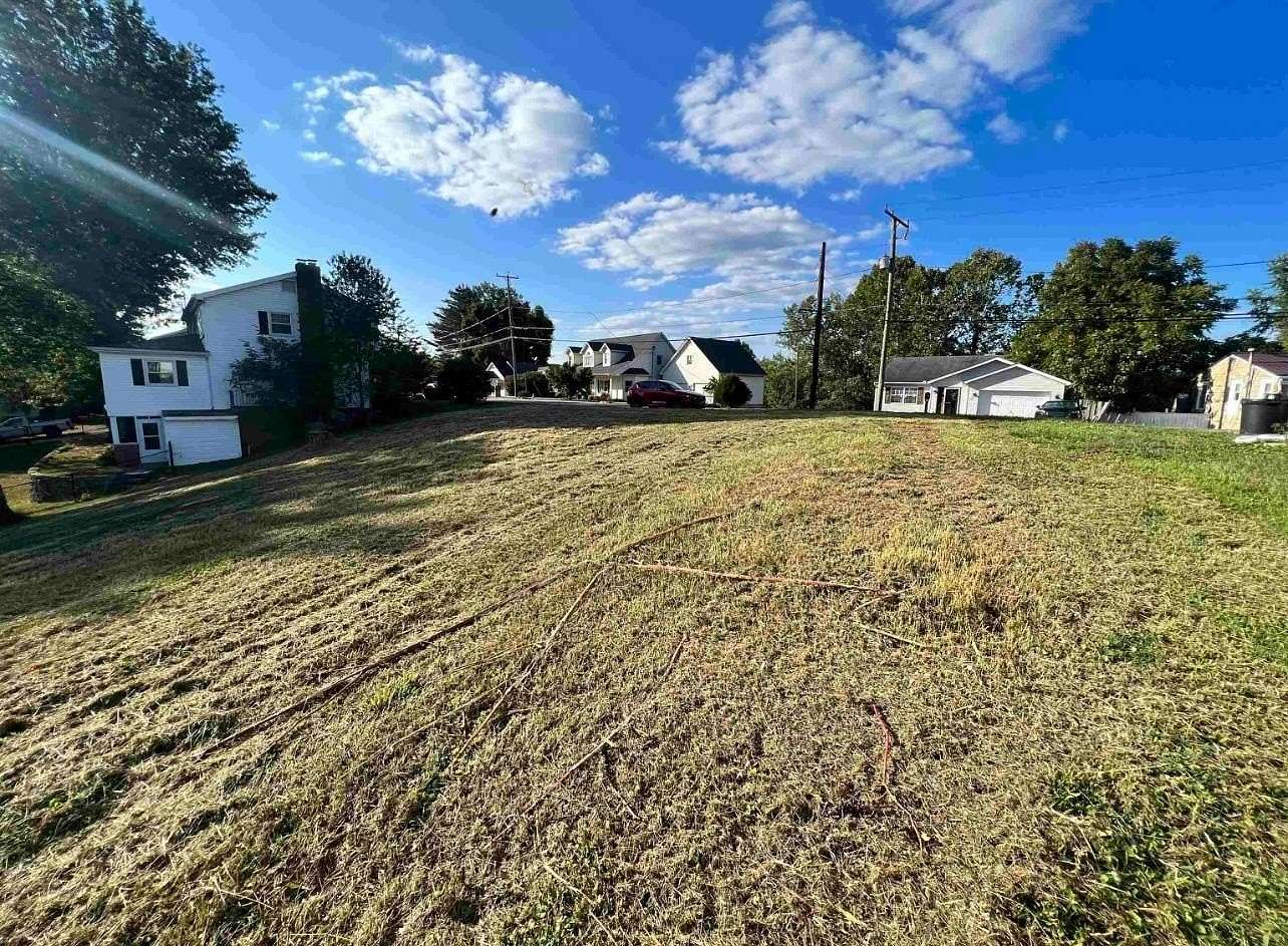 0.41 Acres of Residential Land for Sale in Huntington, West Virginia