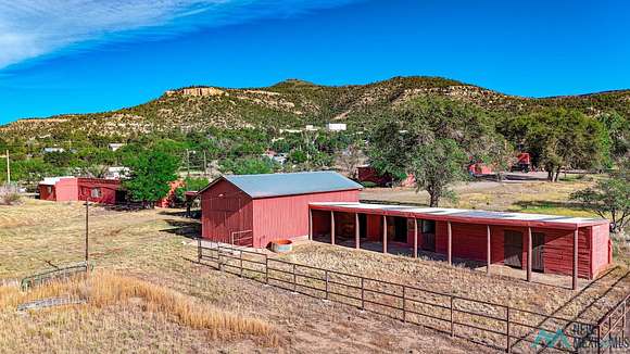 39 Acres of Agricultural Land with Home for Sale in Raton, New Mexico