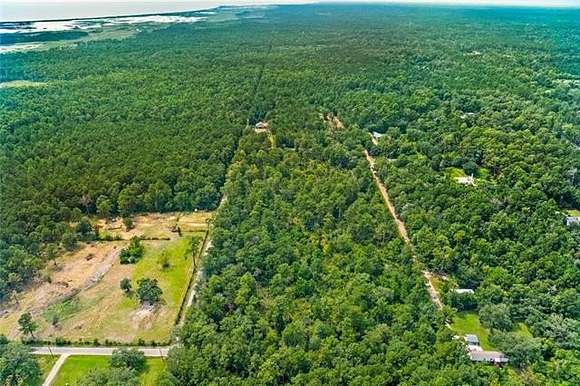 10 Acres of Residential Land for Sale in Lacombe, Louisiana