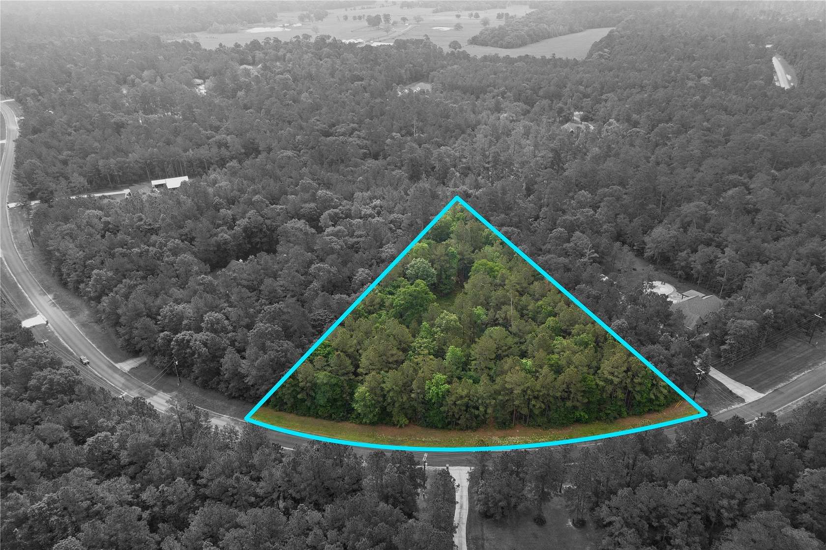 4 Acres of Residential Land for Sale in Huntsville, Texas