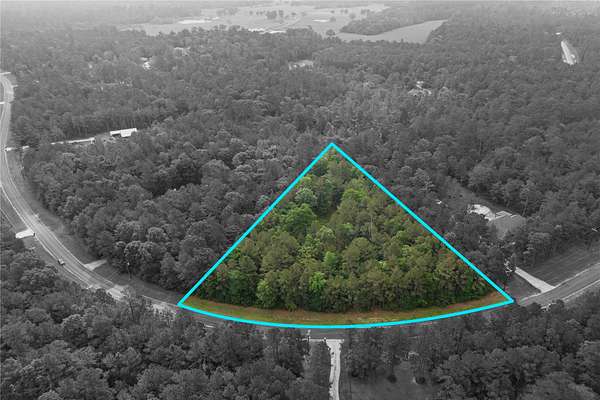 4 Acres of Residential Land for Sale in Huntsville, Texas
