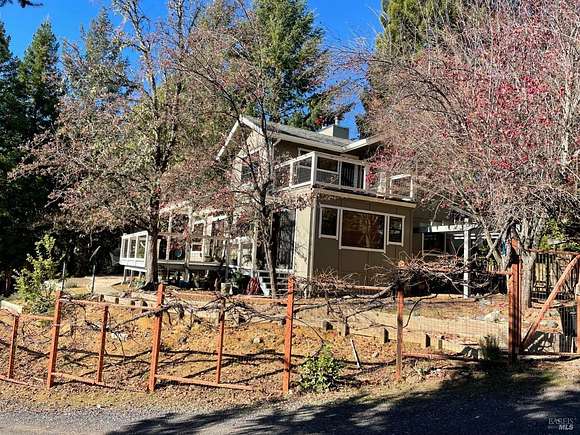 23.4 Acres of Agricultural Land with Home for Sale in Willits, California