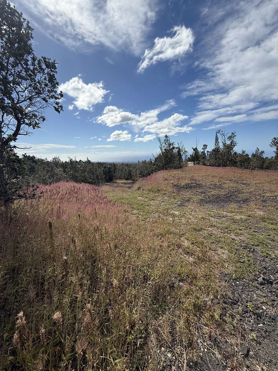 1.001 Acres of Residential Land for Sale in Hawaiian Ocean View, Hawaii