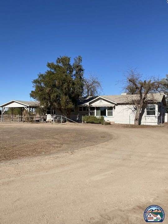 2 Acres of Residential Land with Home for Sale in Calexico, California