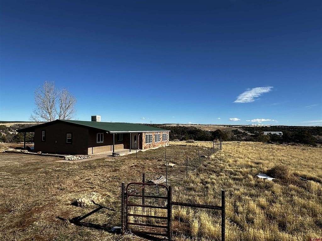 11.91 Acres of Land with Home for Sale in Pleasant View, Colorado