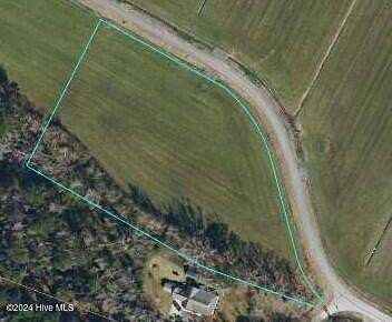 3.32 Acres of Residential Land for Sale in Oriental, North Carolina