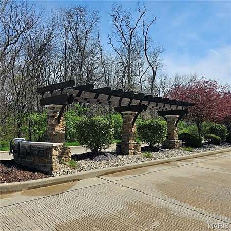 0.37 Acres of Residential Land for Sale in Edwardsville, Illinois