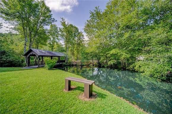 3.1 Acres of Residential Land with Home for Sale in Blue Ridge, Georgia